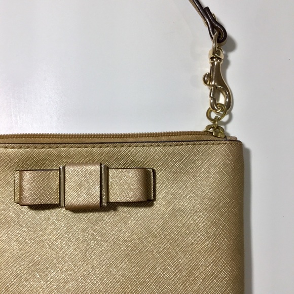 🛑SALE🛑 Coach gold wristlet - Picture 2 of 4